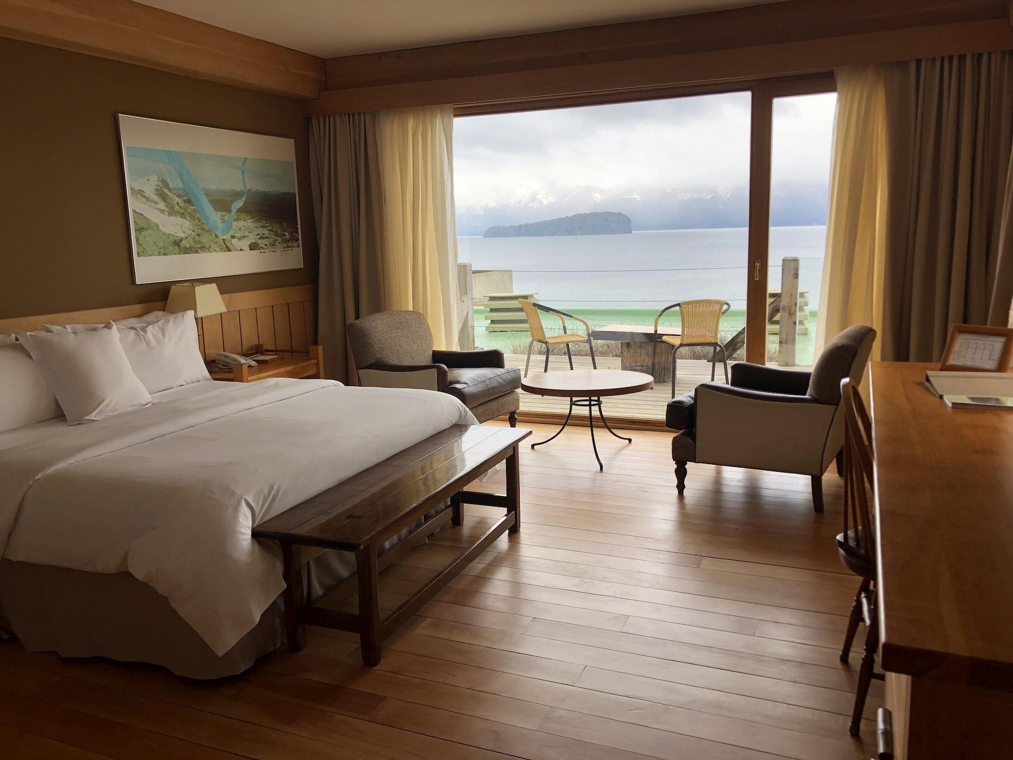 Correntoso Lake & River Hotel ビージャ・ラ・アンゴストゥーラ エクステリア 写真