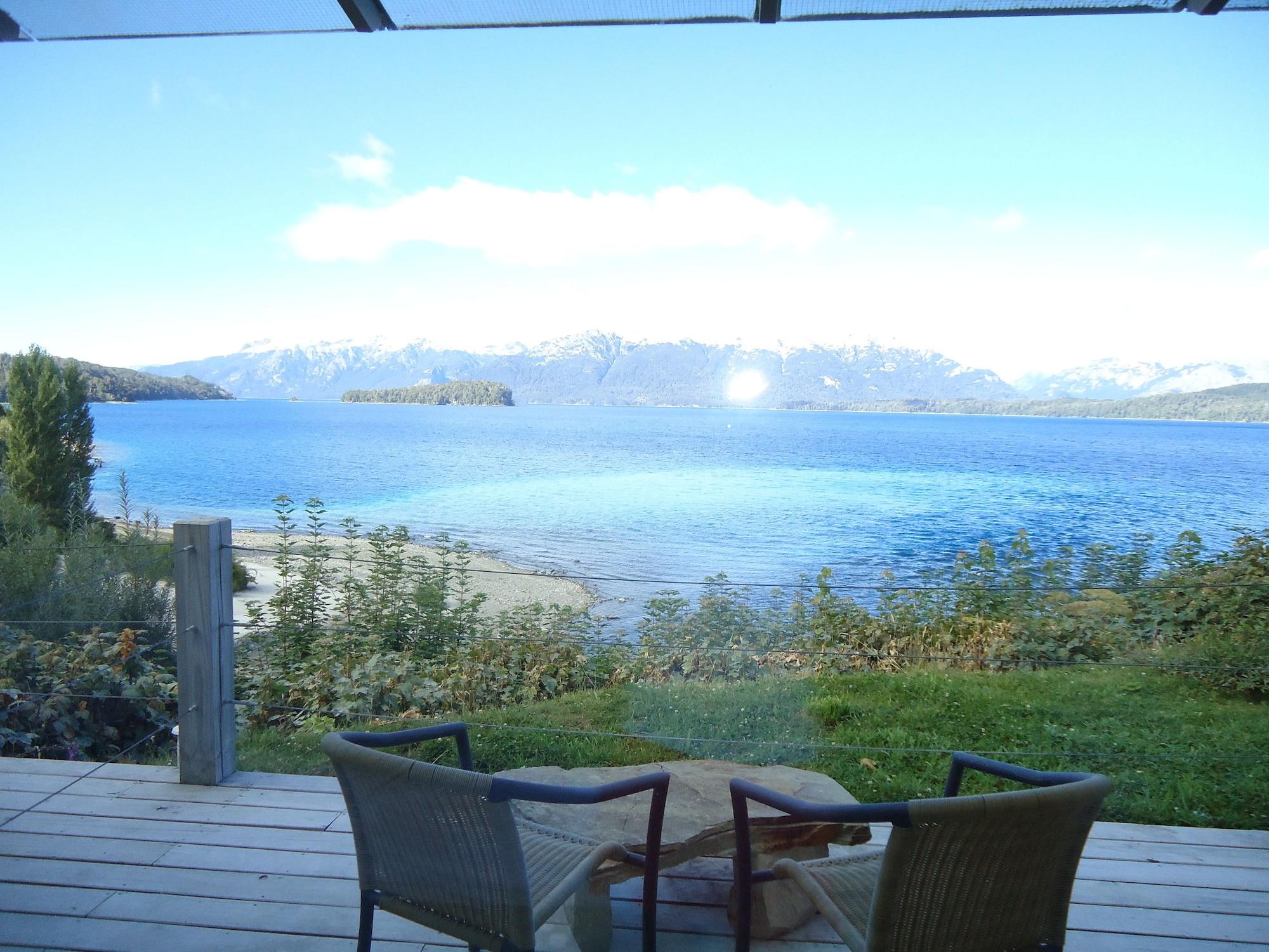 Correntoso Lake & River Hotel ビージャ・ラ・アンゴストゥーラ エクステリア 写真