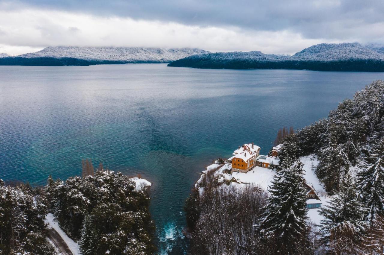 Correntoso Lake & River Hotel ビージャ・ラ・アンゴストゥーラ エクステリア 写真
