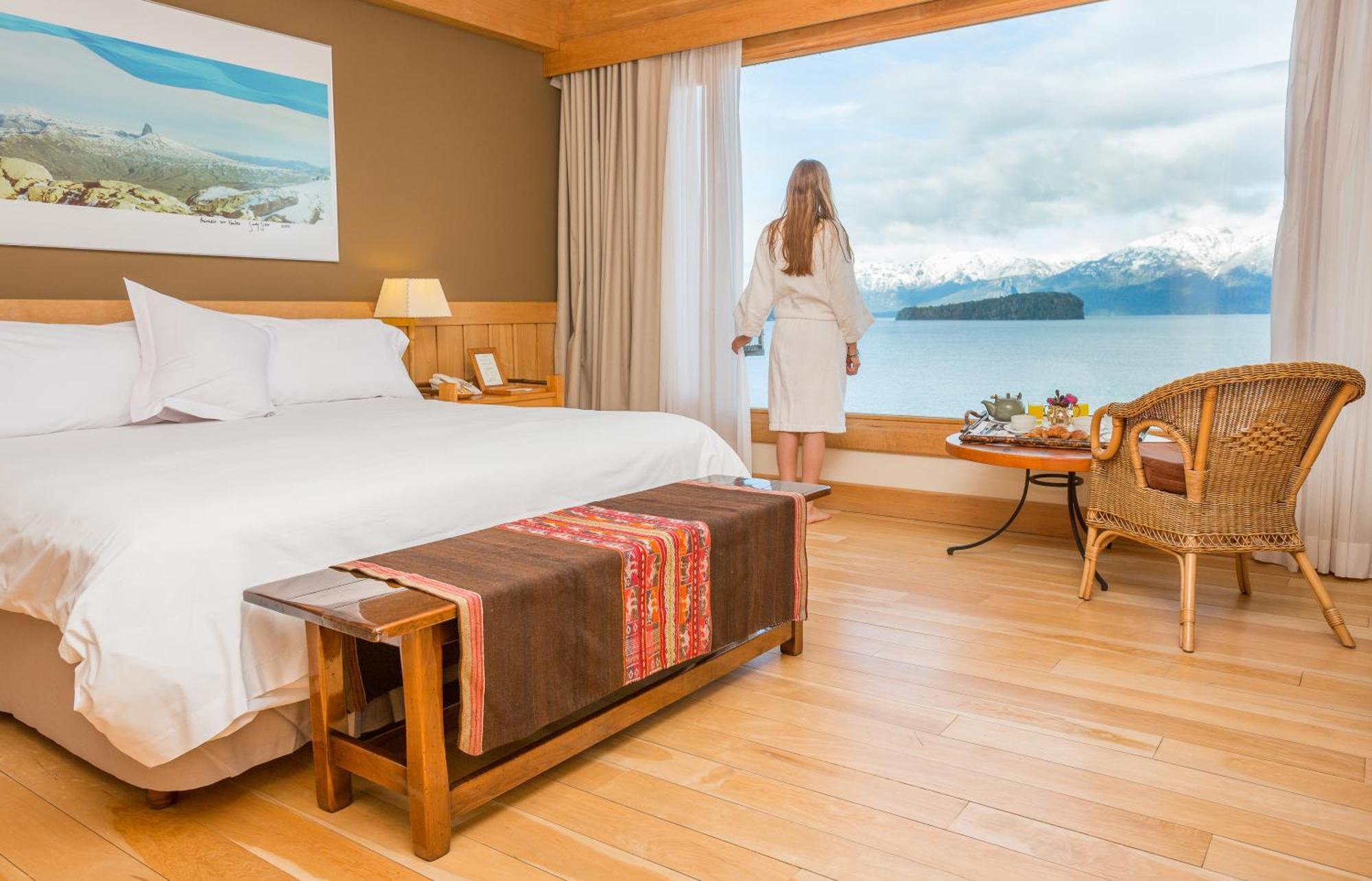 Correntoso Lake & River Hotel ビージャ・ラ・アンゴストゥーラ エクステリア 写真
