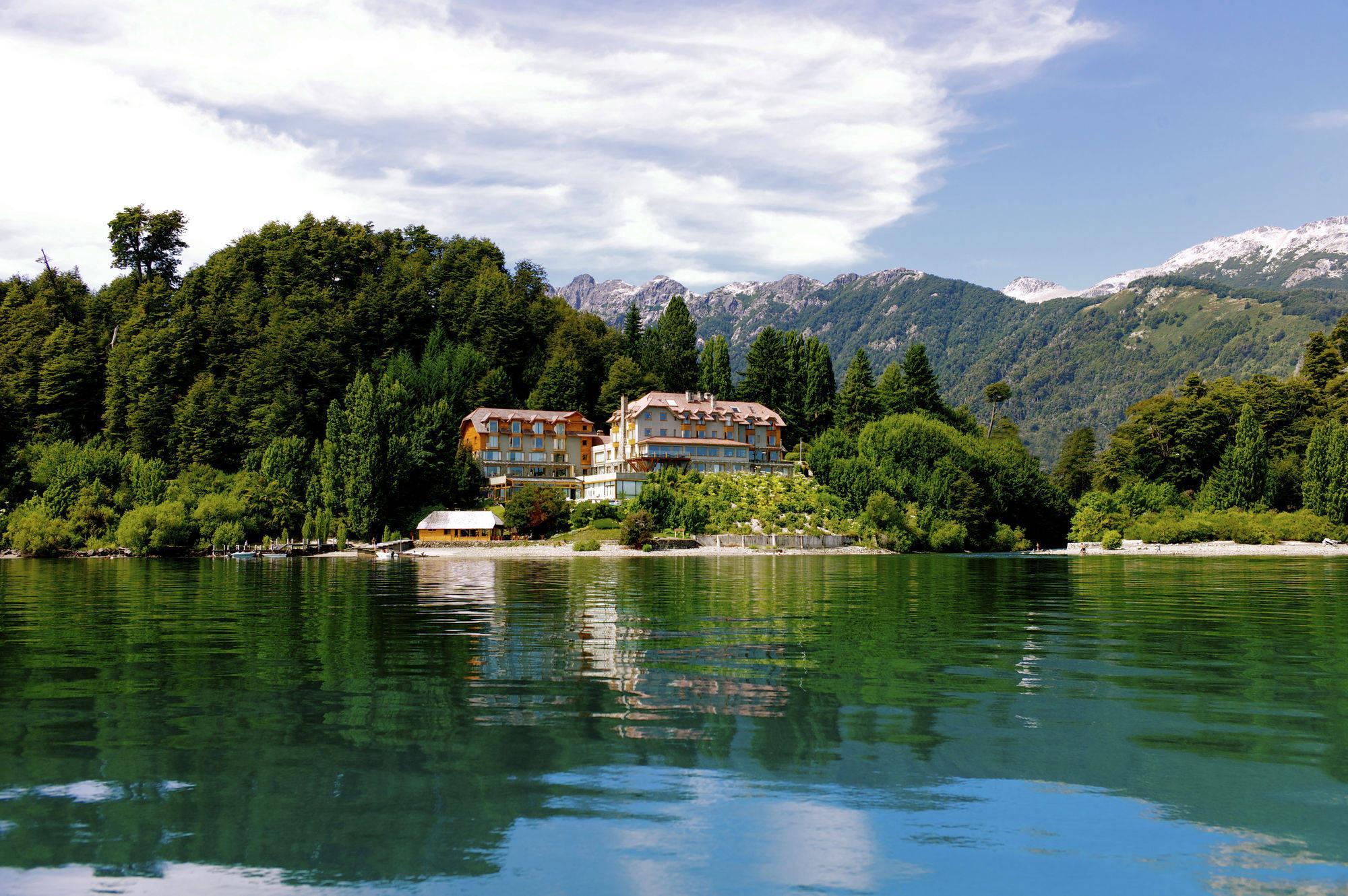 Correntoso Lake & River Hotel ビージャ・ラ・アンゴストゥーラ エクステリア 写真